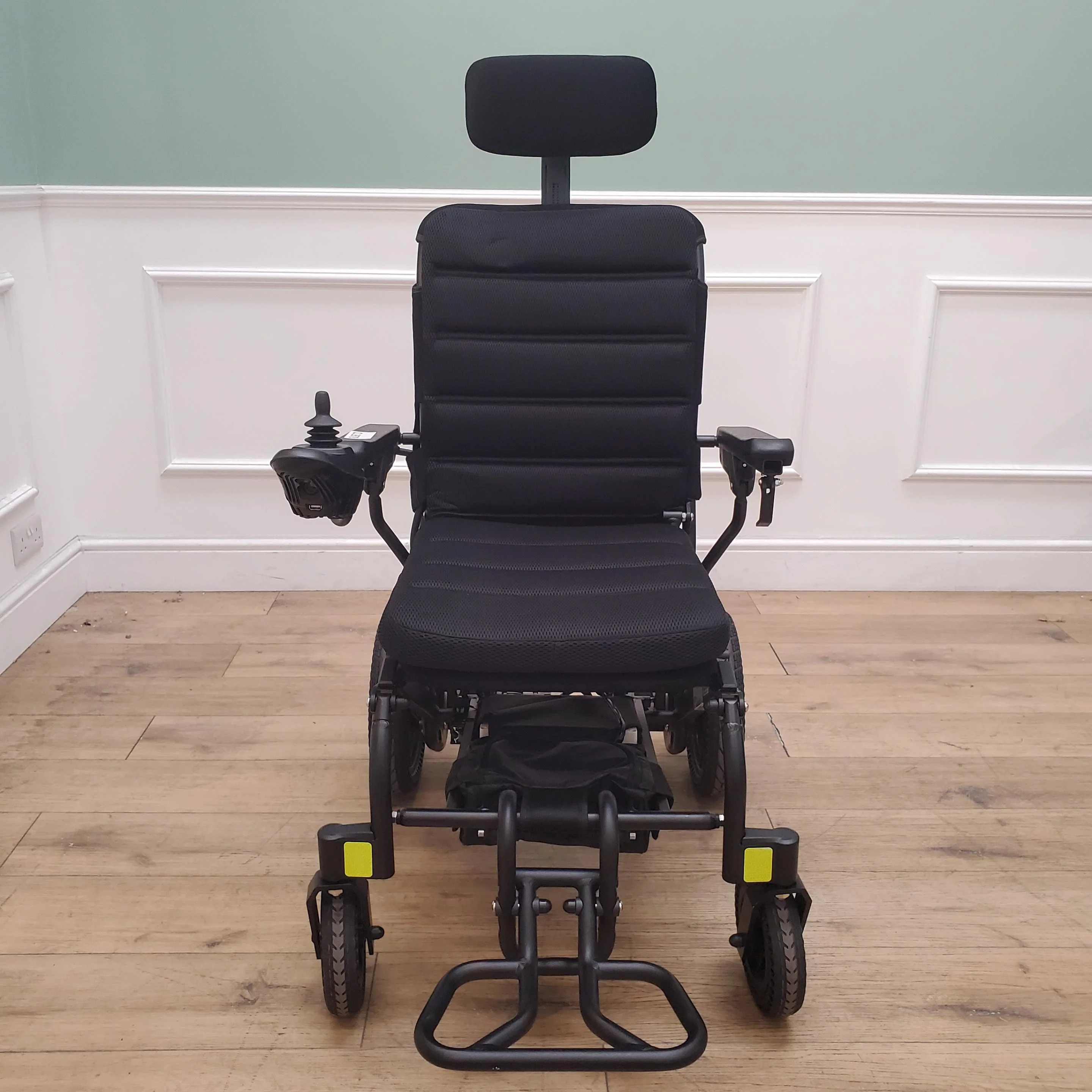 CLEARANCE The Folder - Lightweight Electric Wheelchair CLEARANCE-2678 - Image 3