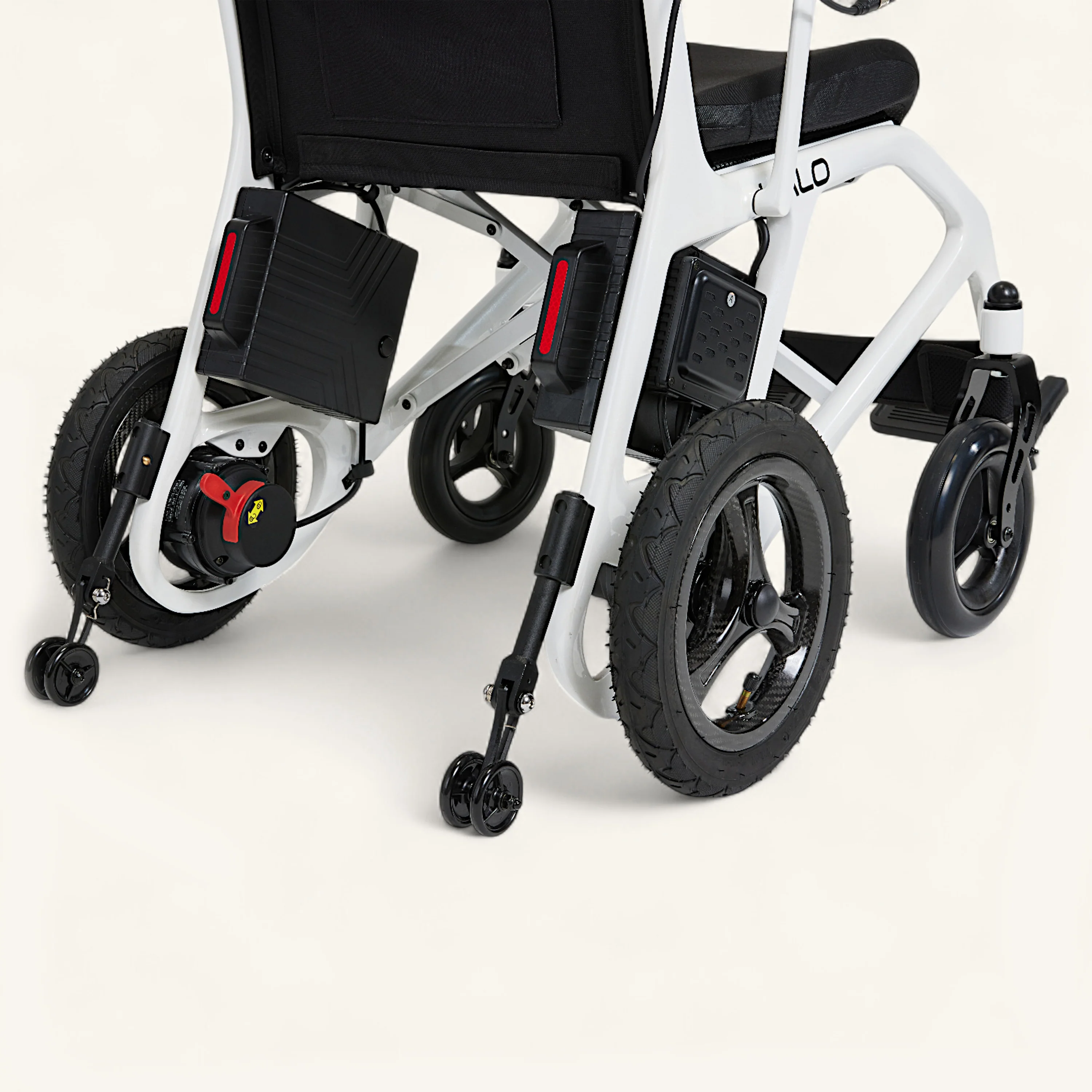 The Halo Carbon Fiber - 12.9kg Airline Friendly Ultra Lightweight Folding Travel Electric Wheelchair - Image 24