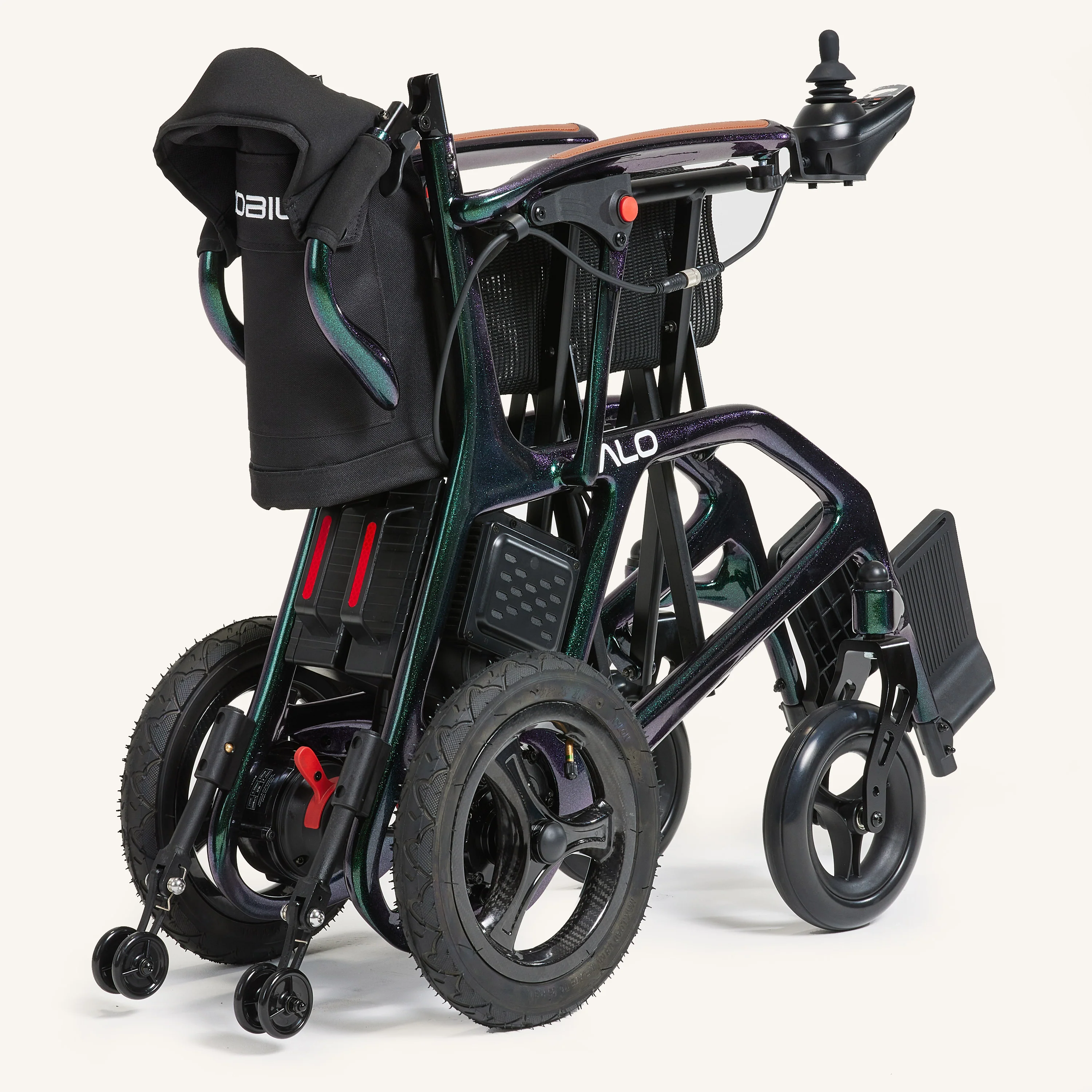 The Halo Carbon Fiber - 12.9kg Airline Friendly Ultra Lightweight Folding Travel Electric Wheelchair - Image 3