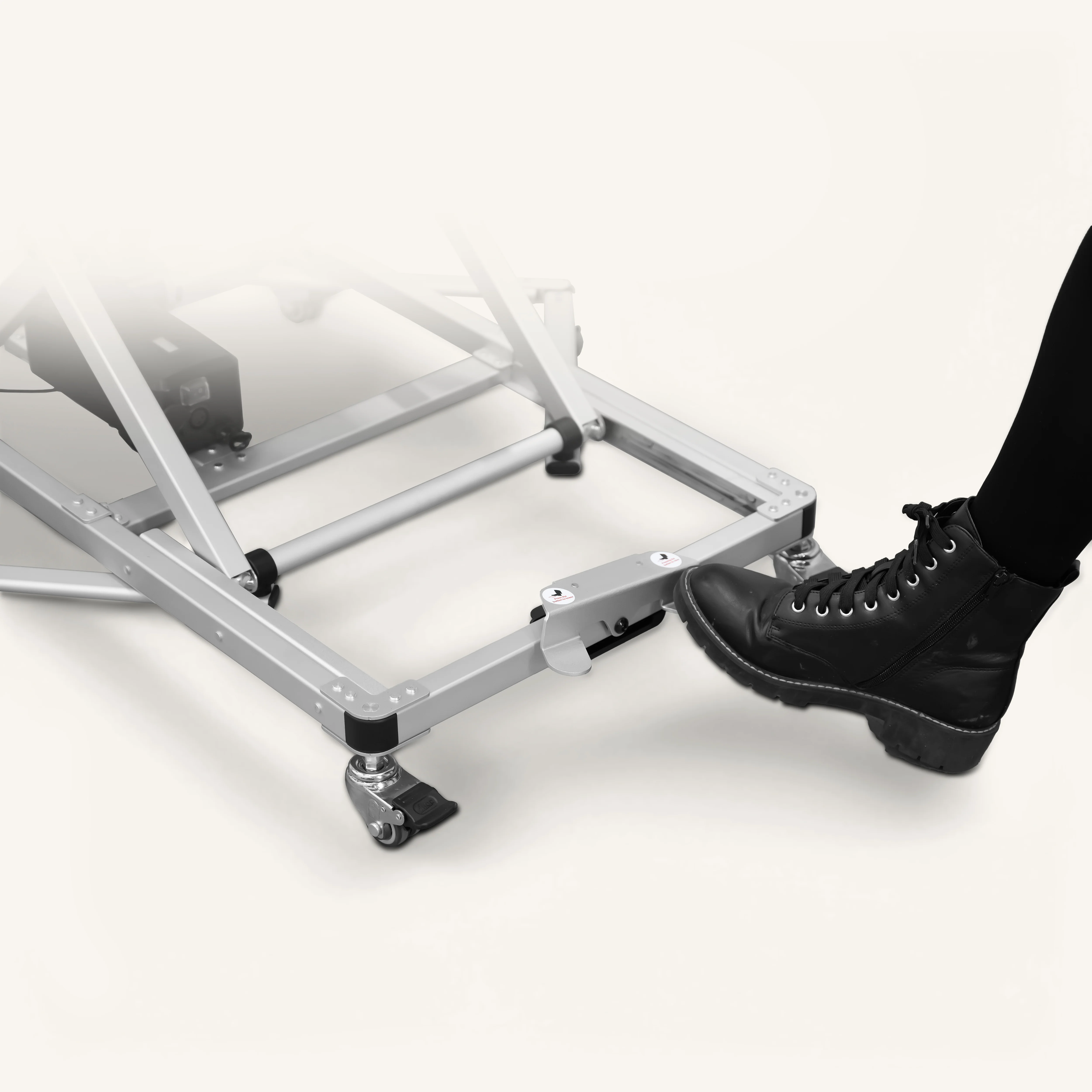The Hercules II - 12.5kg Electric car boot hoist for folding scooters & electric wheelchairs, foot switch operated. - Image 2