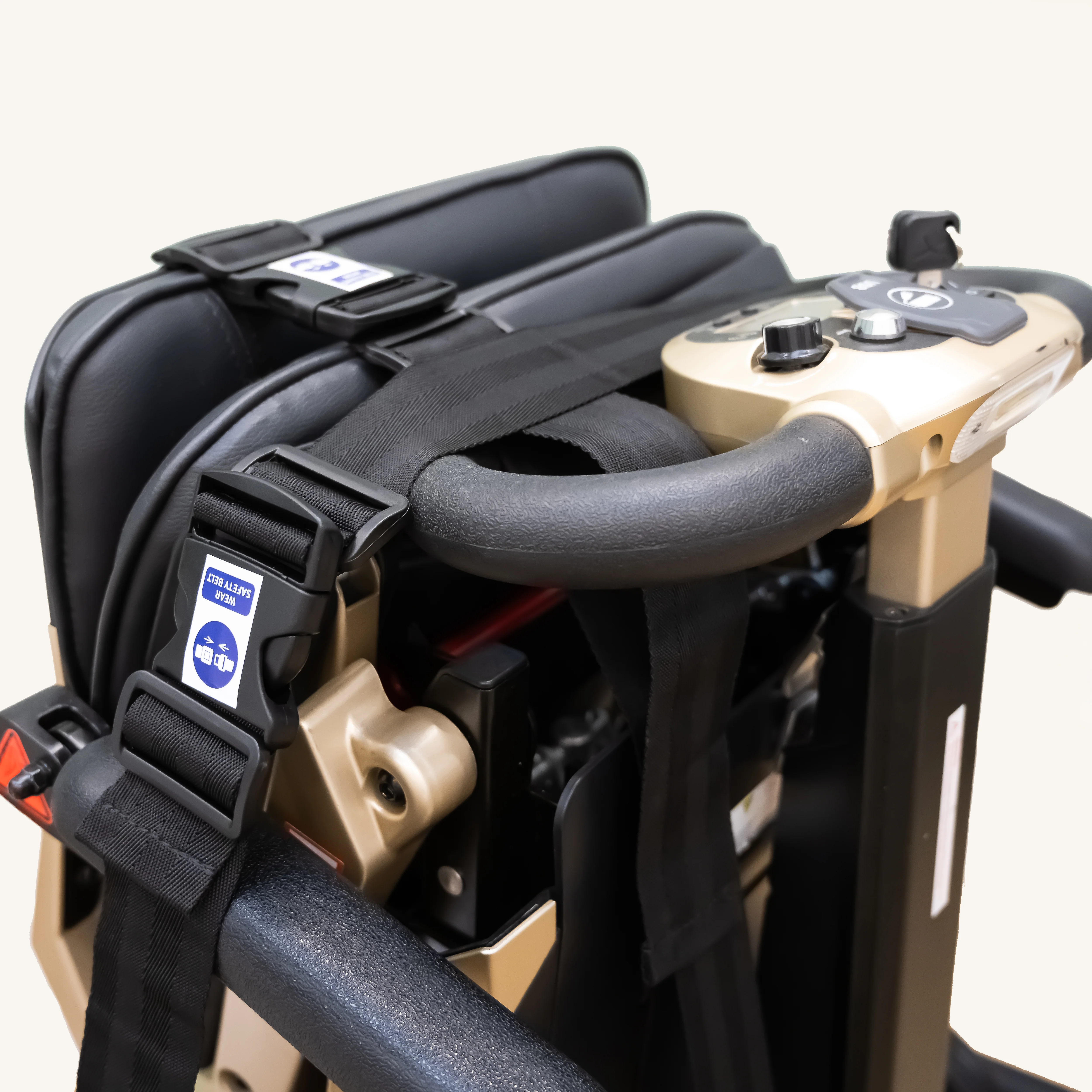 The Hercules II - 12.5kg Electric car boot hoist for folding scooters & electric wheelchairs, foot switch operated. - Image 9