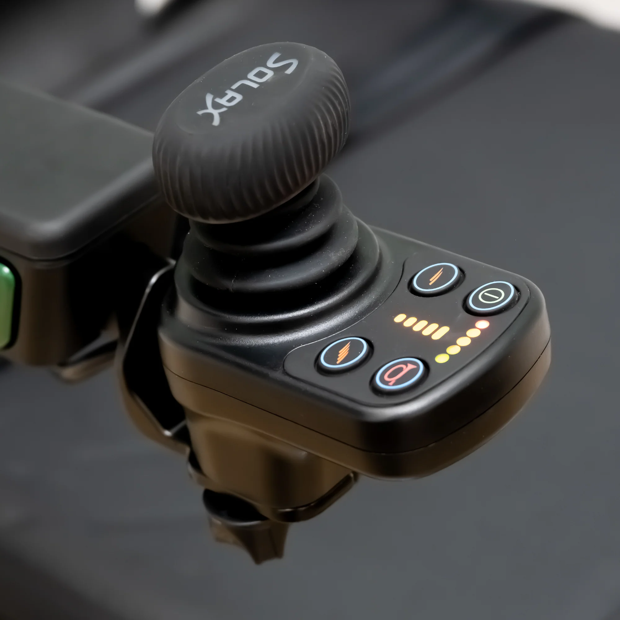 The Triumph - Solax Omni-Wheel Luxury Folding Powerchair - Image 5